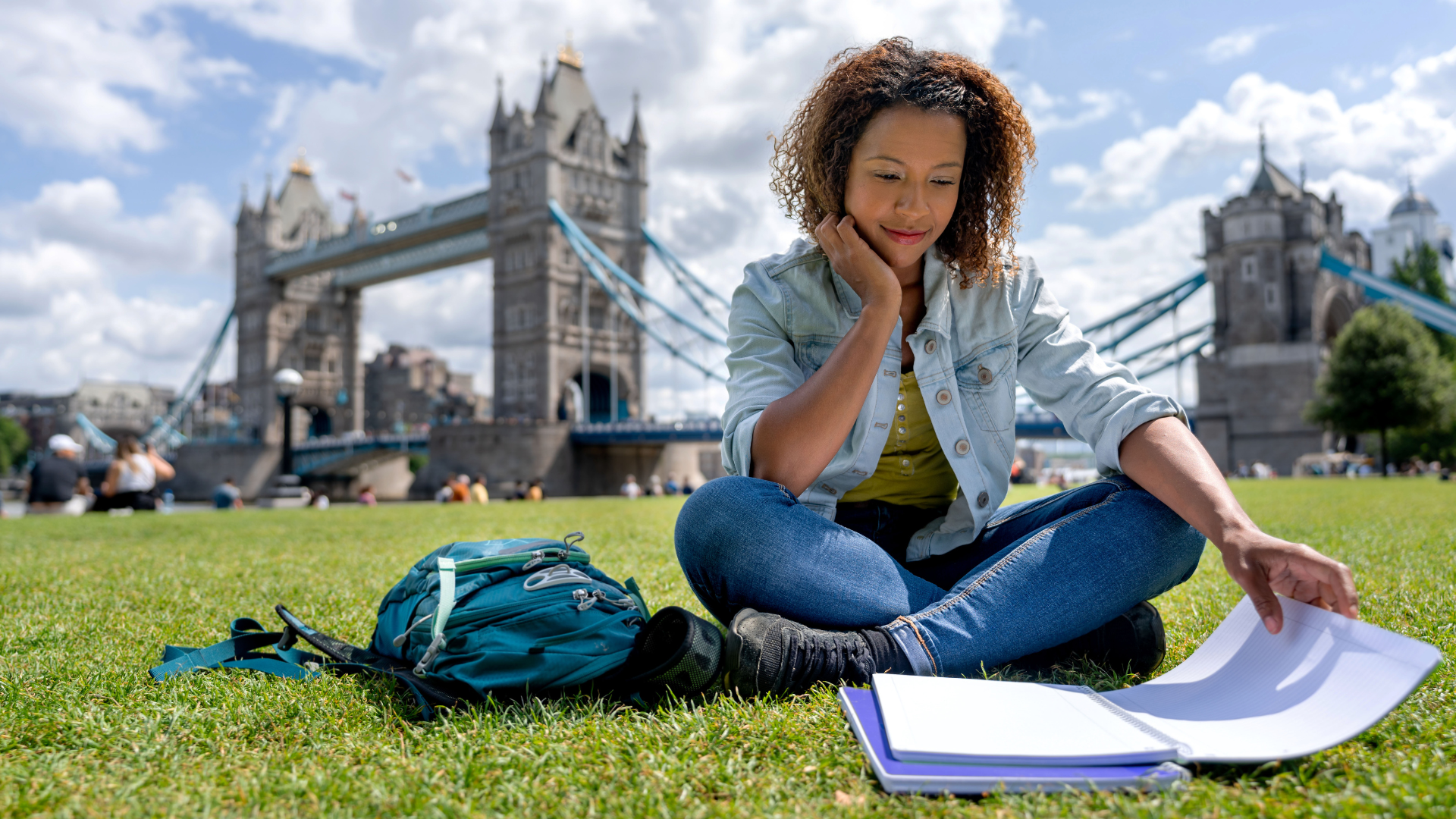Tips to Choose the Best University and Right Courses to Study Abroad